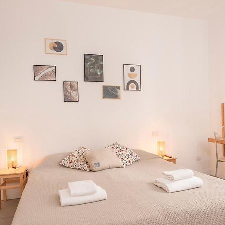 Guesthouse Tree Rooms Modern แบร์กาโม ภายนอก รูปภาพ