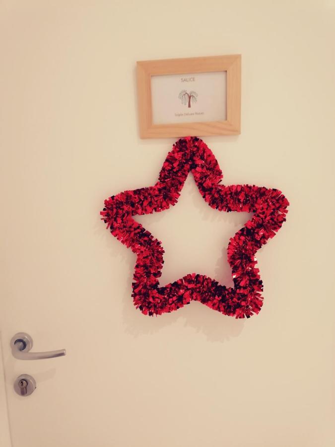 Guesthouse Tree Rooms Modern แบร์กาโม ภายนอก รูปภาพ