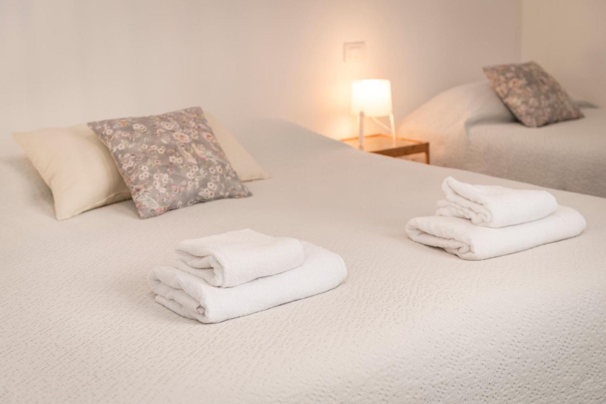 Guesthouse Tree Rooms Modern แบร์กาโม ภายนอก รูปภาพ